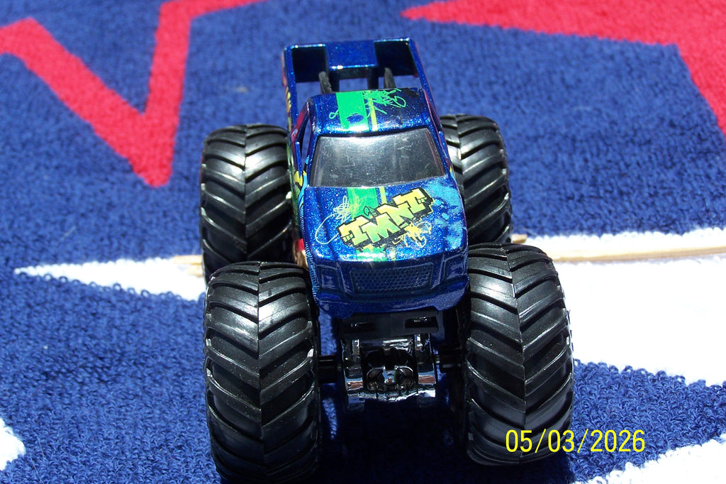 Monster TMNT Truck Leo