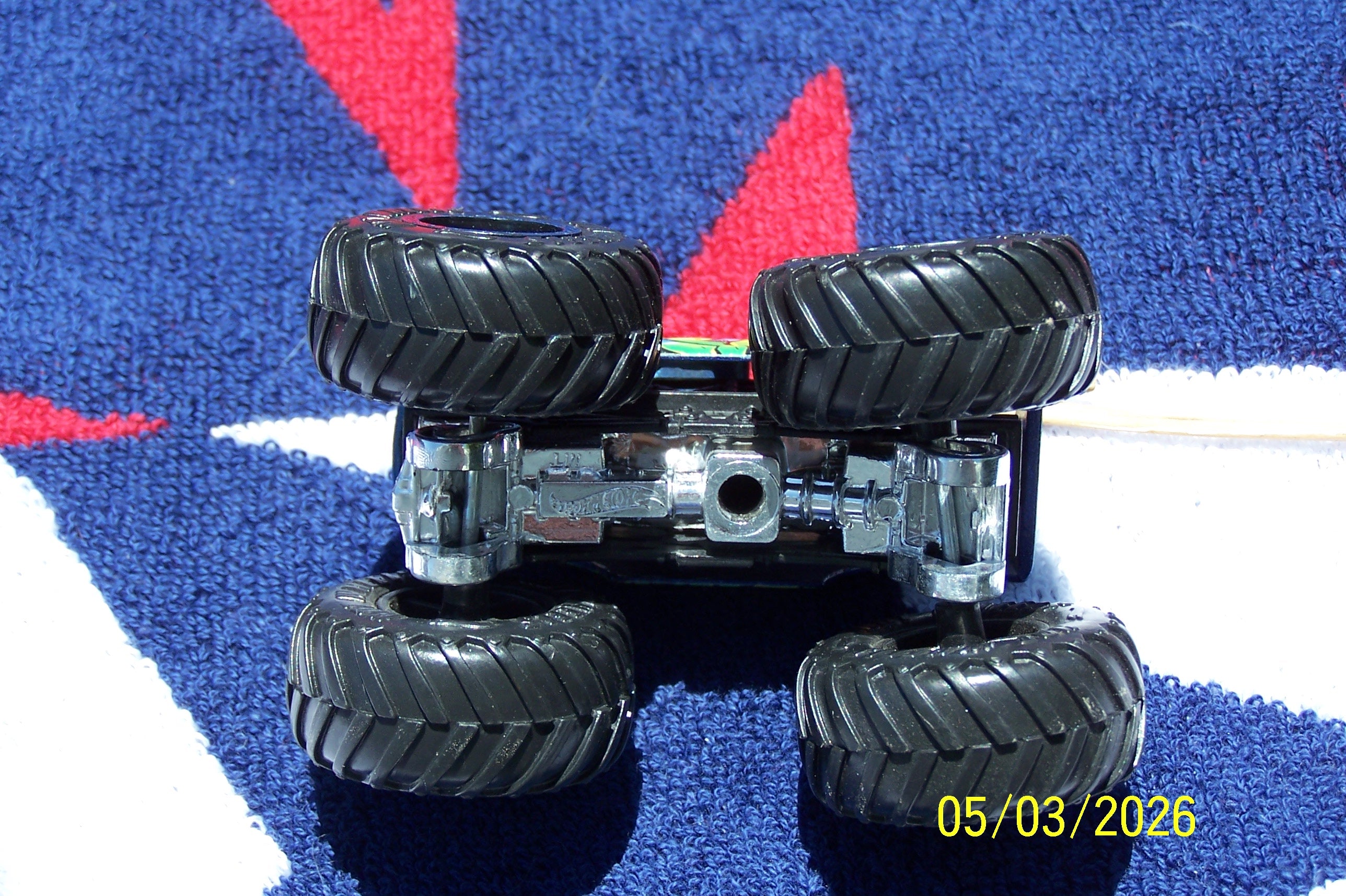 Monster TMNT Truck Leo