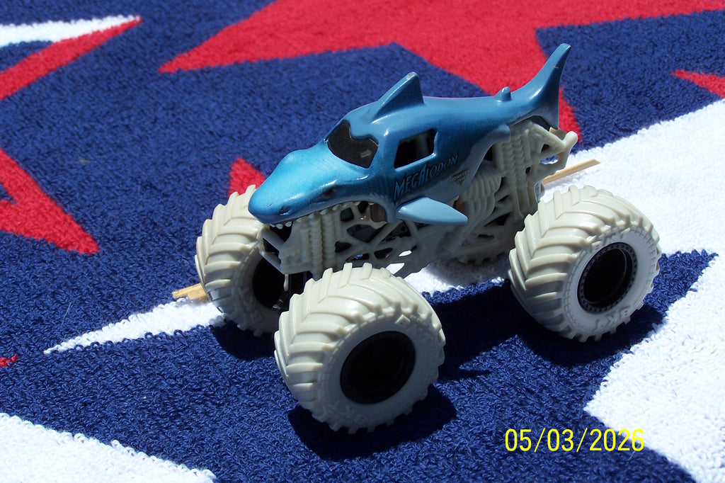 Monster Truck MegAlodon (Monster Jam)
