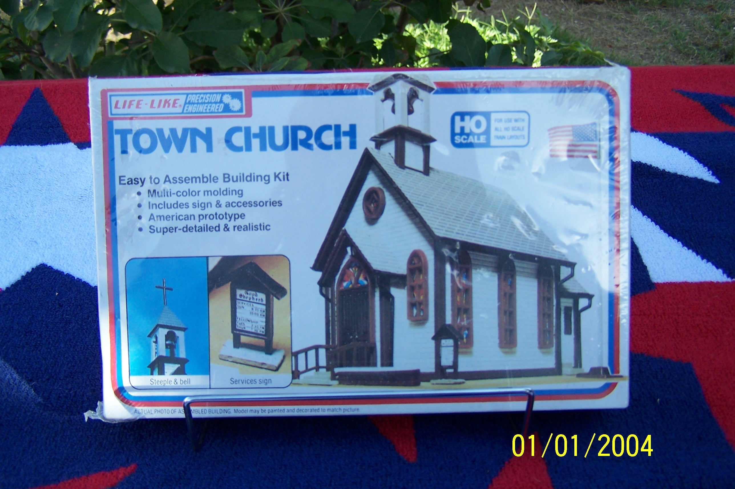 Vintage Town Church HO Scale Life -Like. (Kit #1350).
