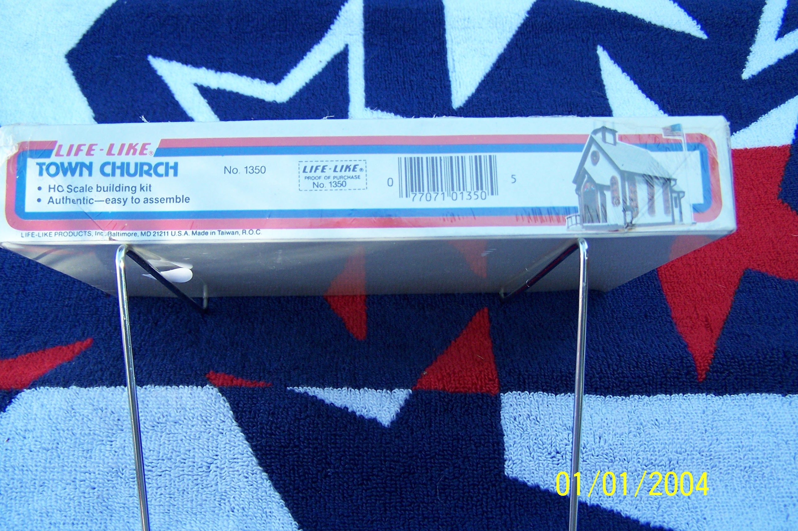Vintage Town Church HO Scale Life -Like. (Kit #1350).