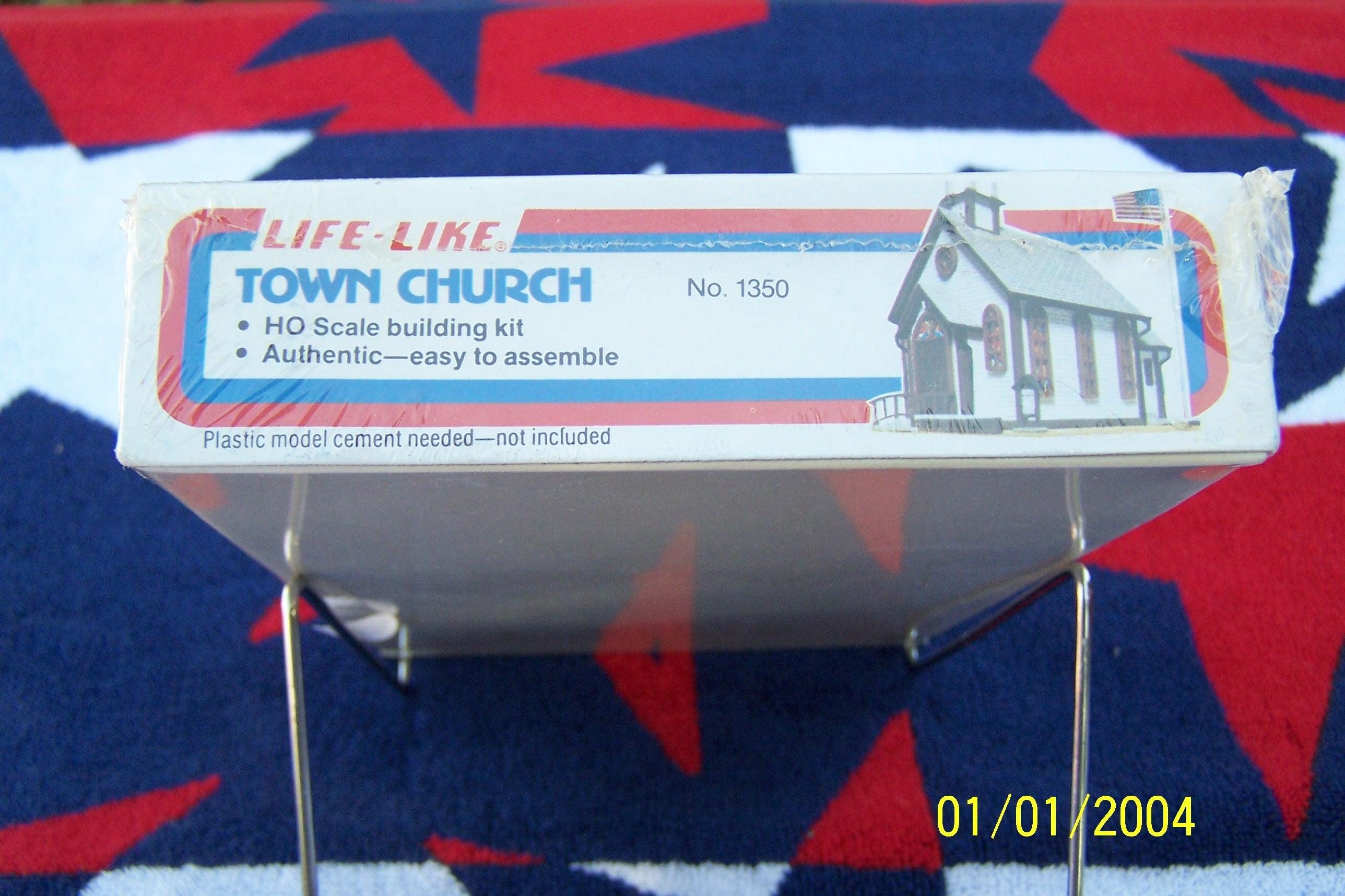 Vintage Town Church HO Scale Life -Like. (Kit #1350).