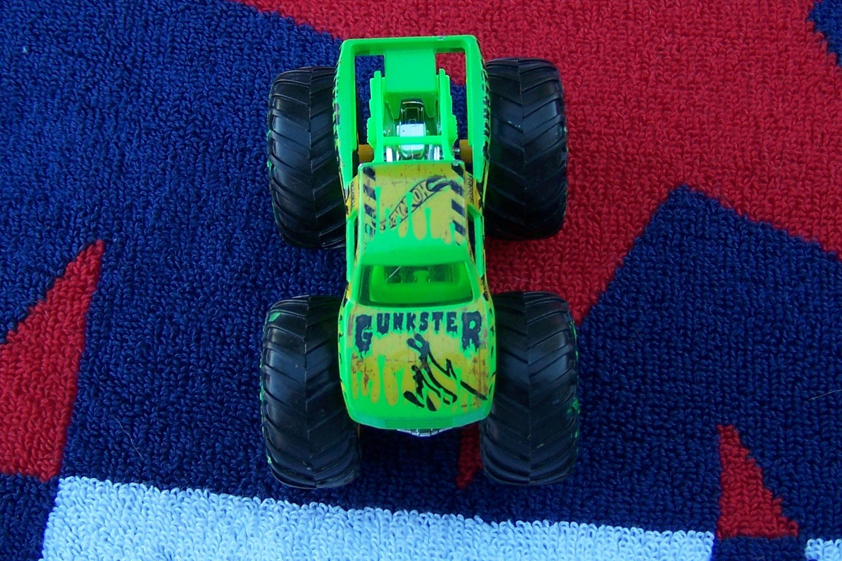 Gunkster Monster Truck