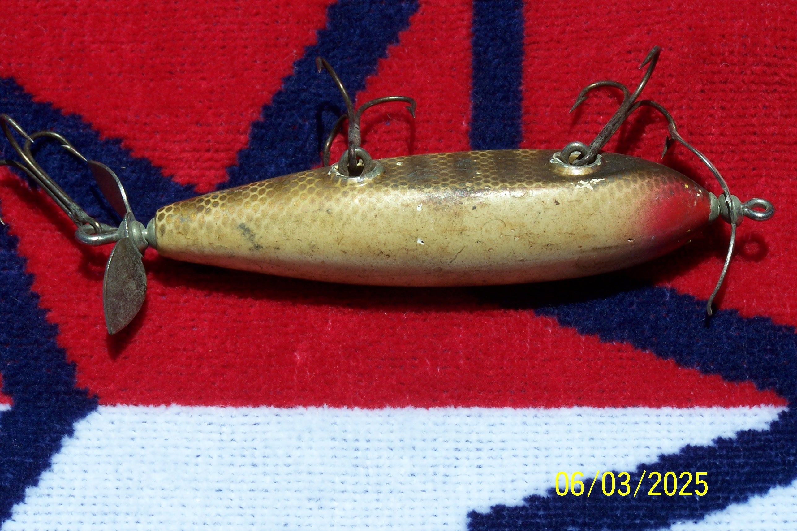 Vintage Creek Chub Injured Minnow