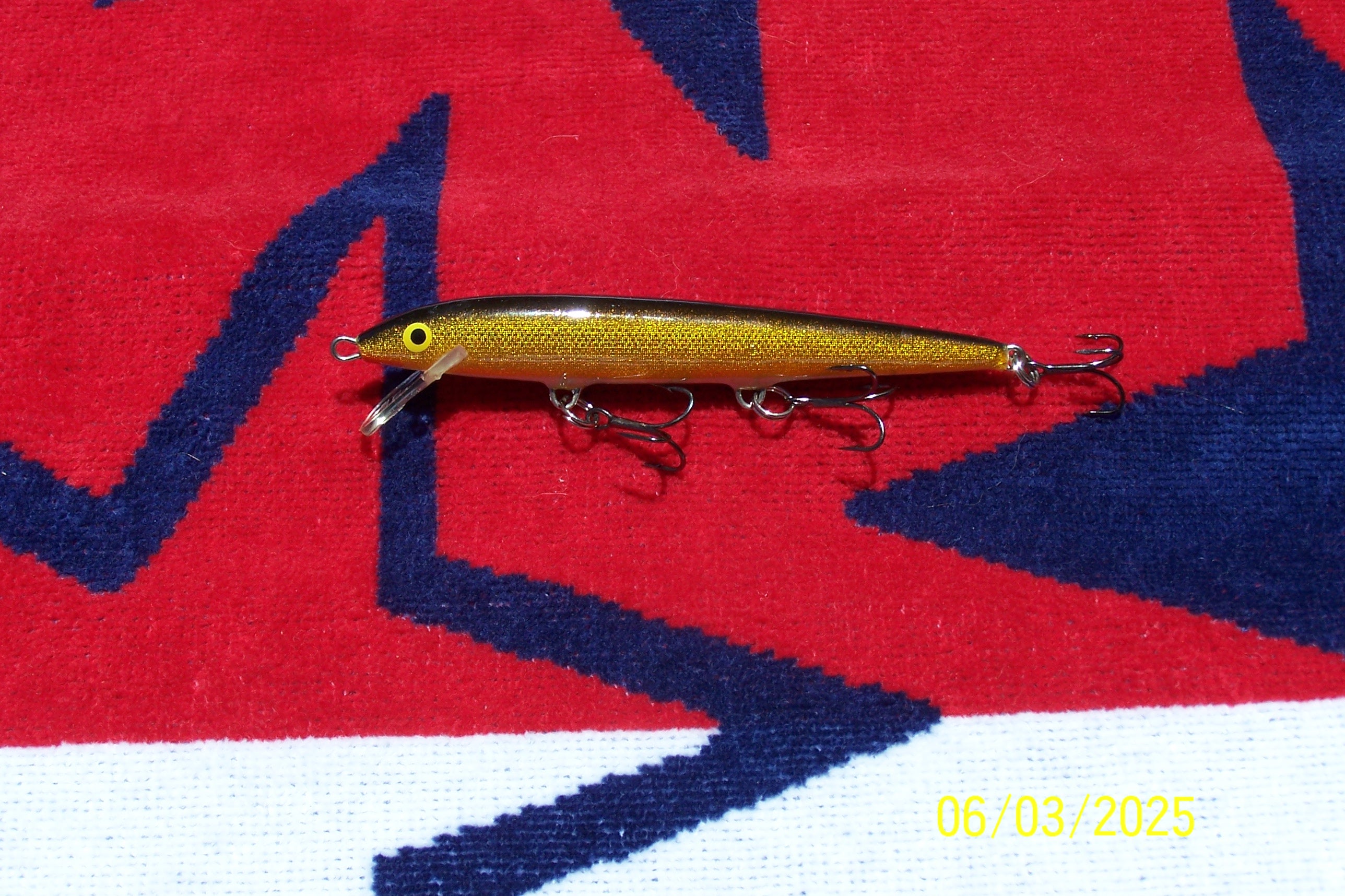 Vintage Papala Guld F-11 G