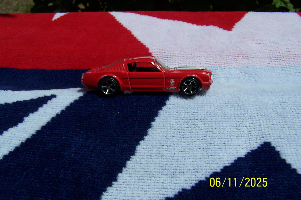 Fastback Mustang 65