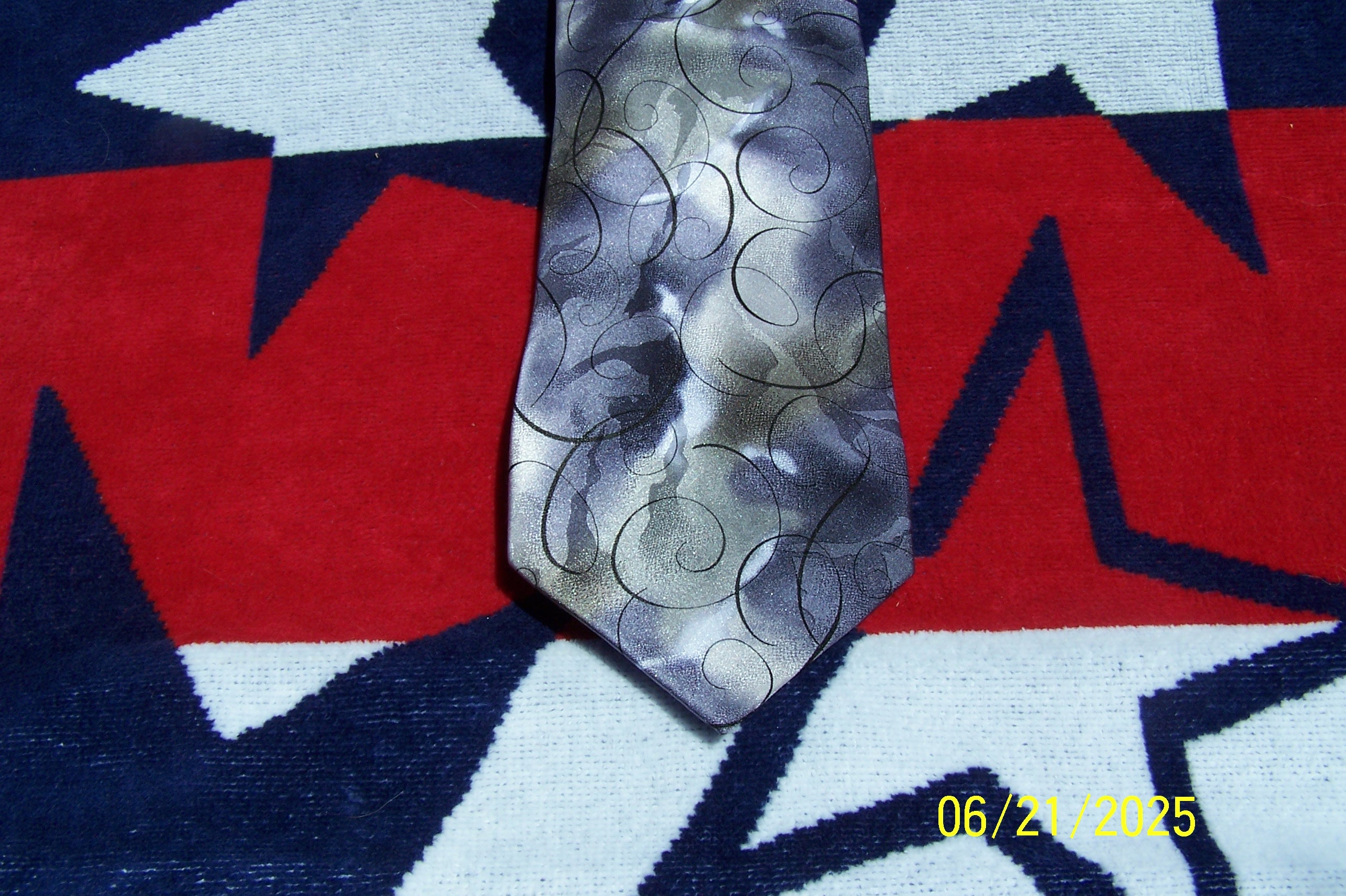 J.Garcia Necktie, Dawn At The Ritz Carlton Collection Forty Three Limited Edition Vintage