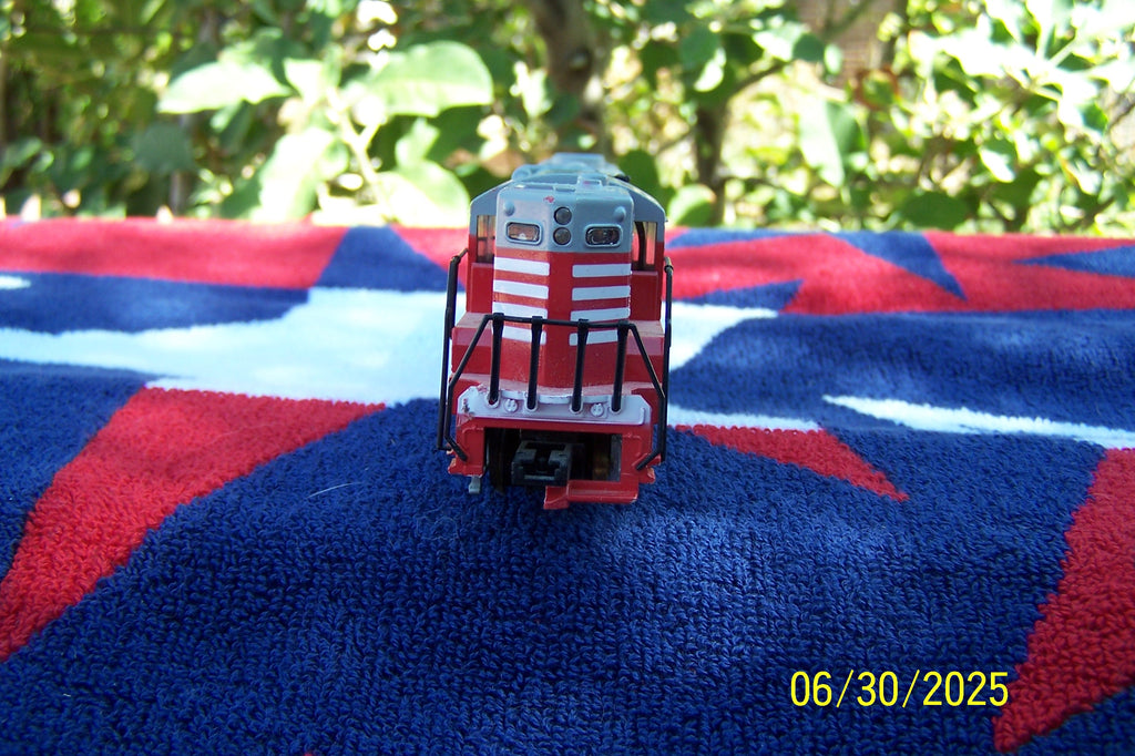 HO Train Tyco Burlington SD24