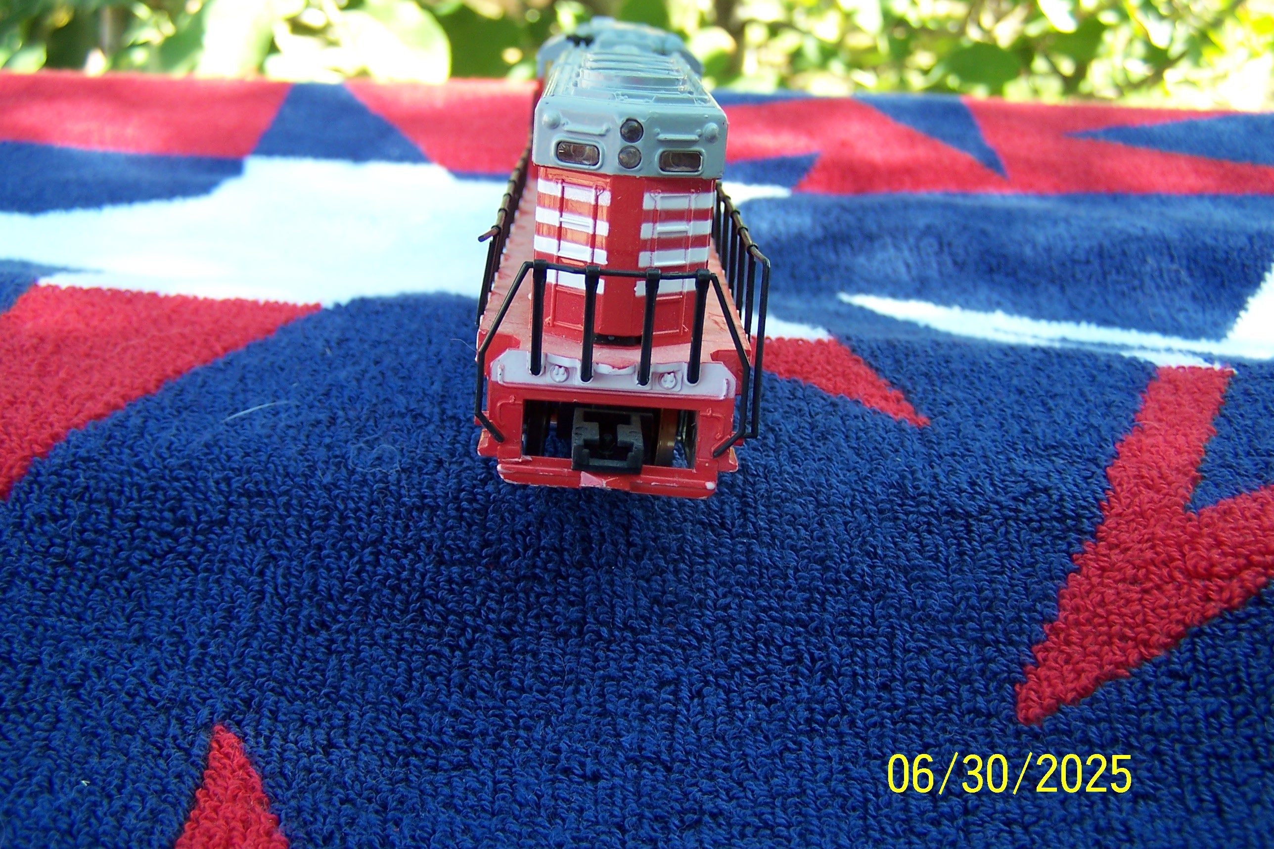 HO Train Tyco Burlington SD24