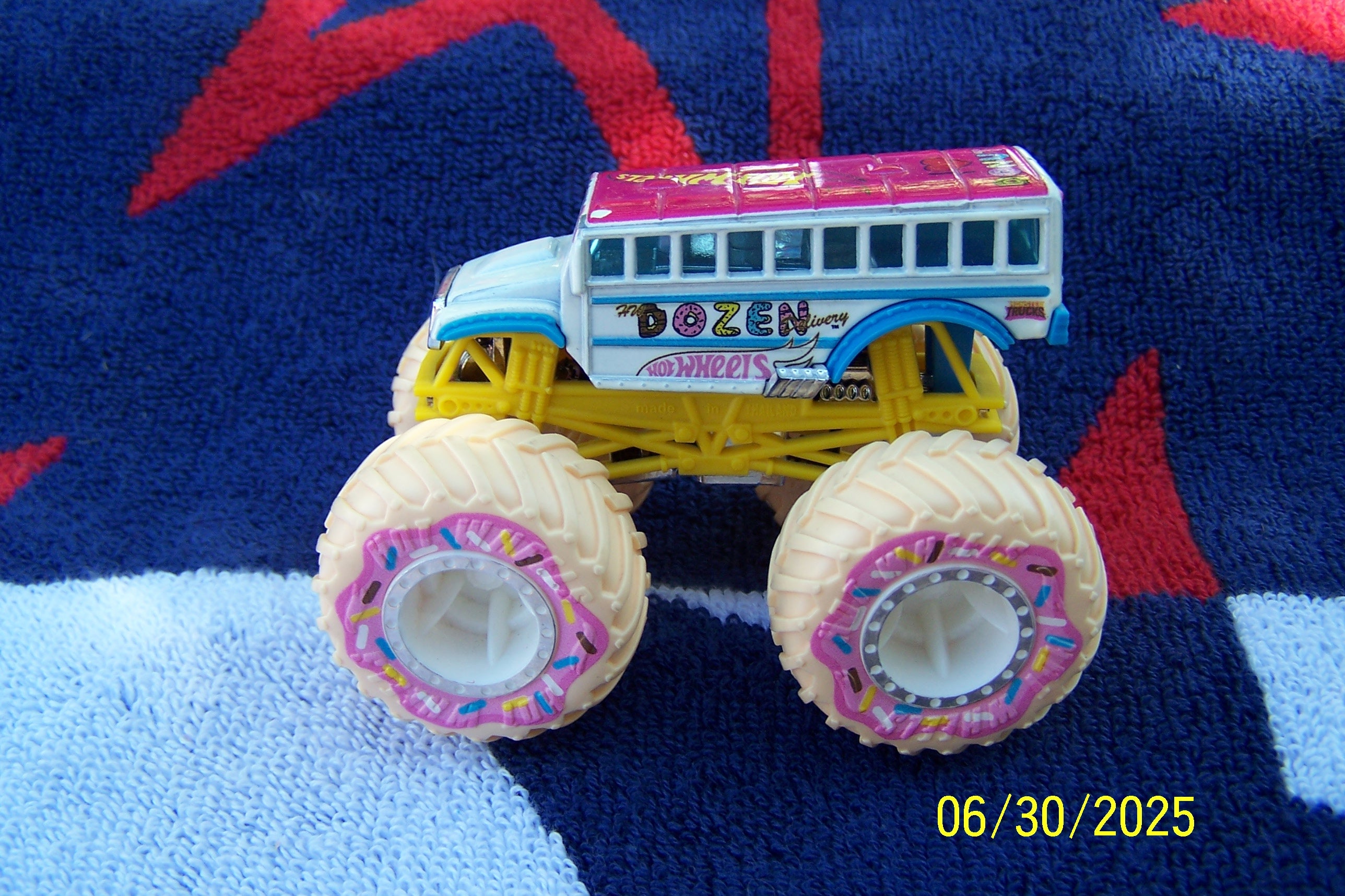 Monster Truck Dozen Delivery Hot Wheel