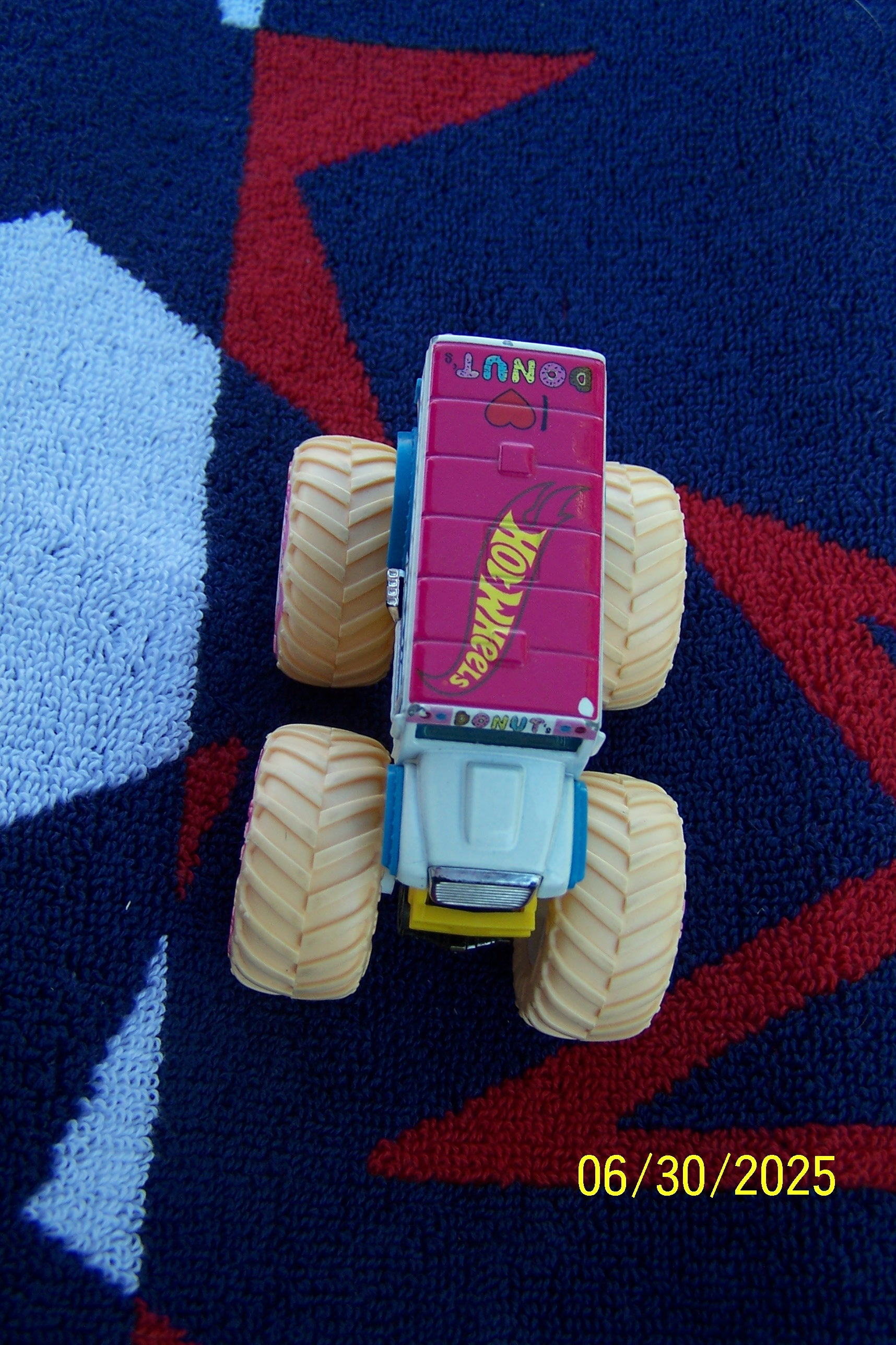 Monster Truck Dozen Delivery Hot Wheel