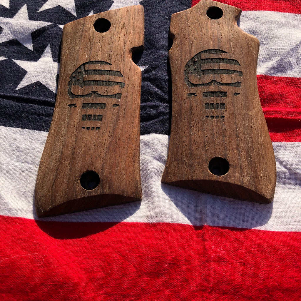 Star BM-BKM, American Skull Flag Laser engraved